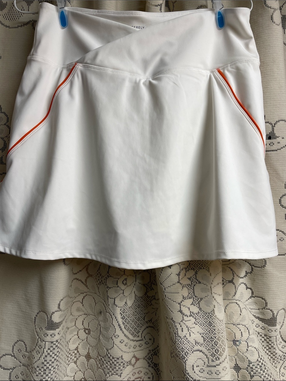 Sincerely Jules White Active Skirt with Orange Piping size Large